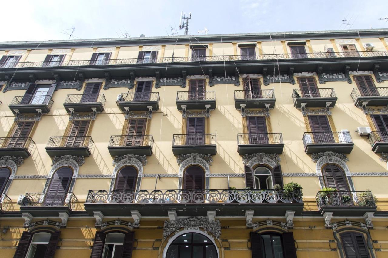 B&B La Rosa Dei Venti Nápoly Kültér fotó