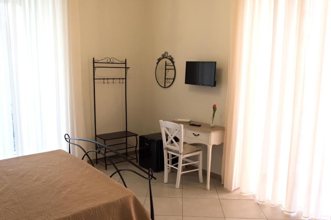 B&B La Rosa Dei Venti Nápoly Kültér fotó