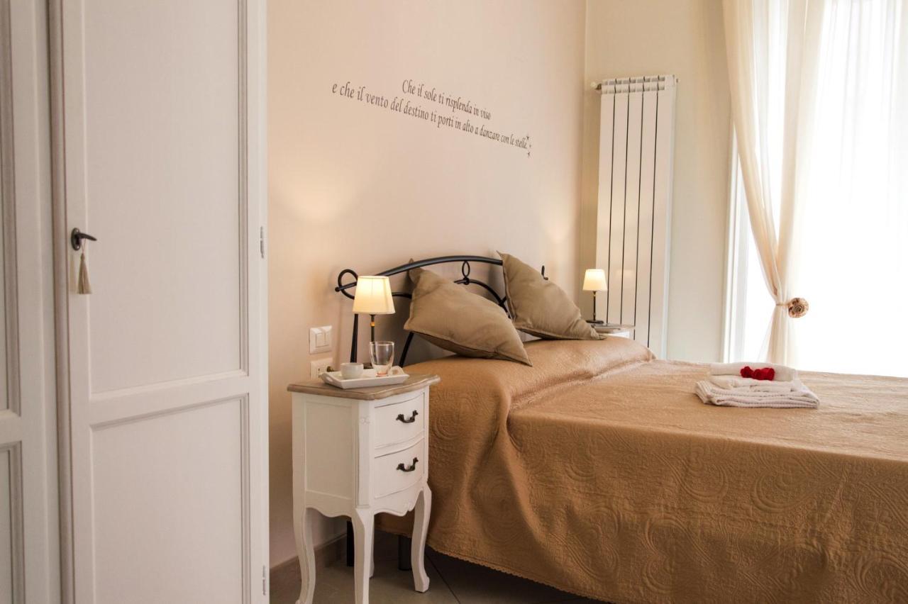 B&B La Rosa Dei Venti Nápoly Kültér fotó