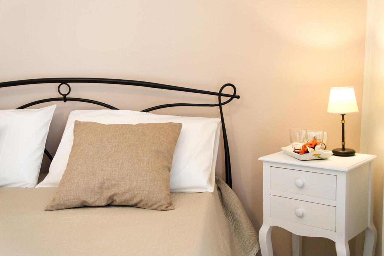 B&B La Rosa Dei Venti Nápoly Kültér fotó